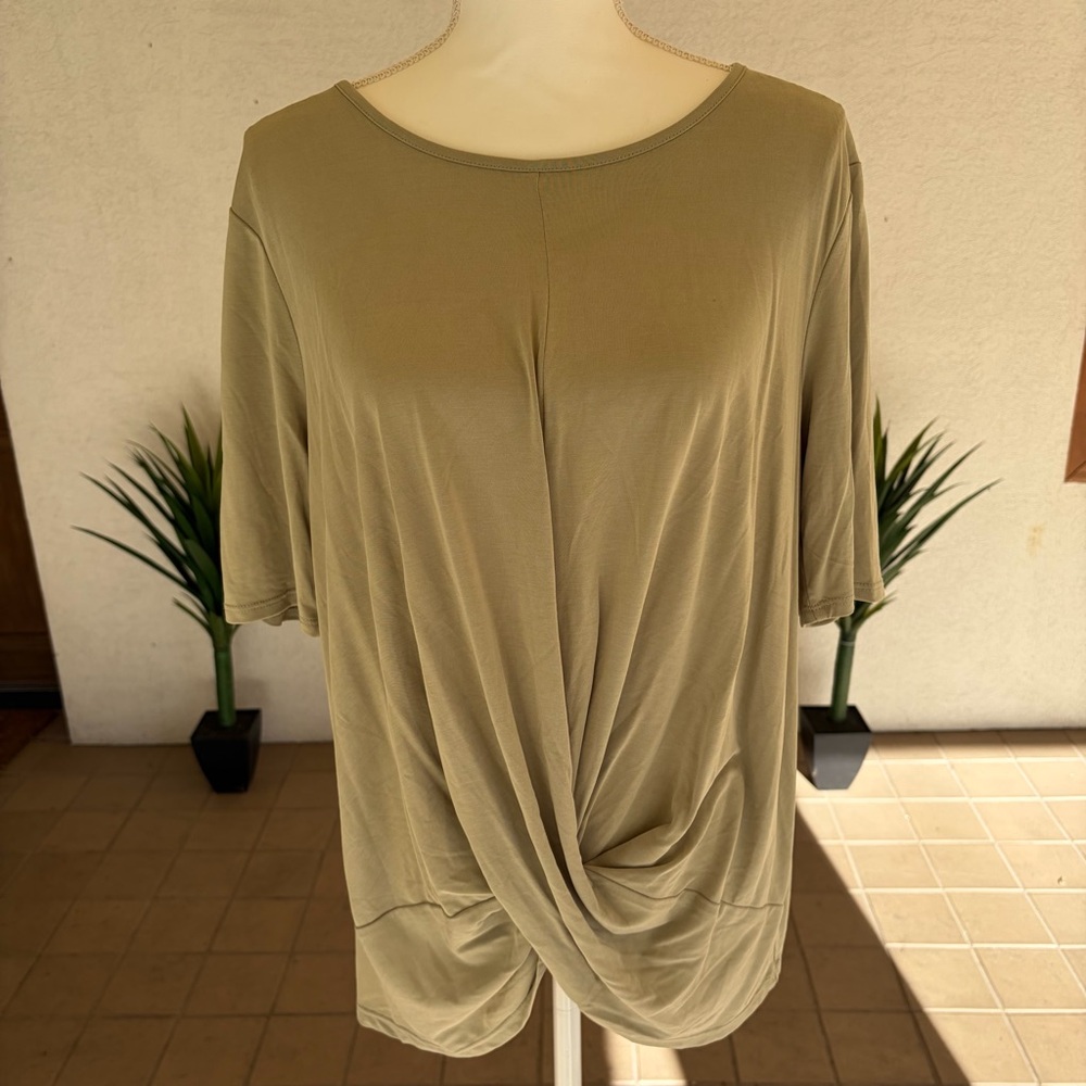 Cato Sage Green Blouse Size Large